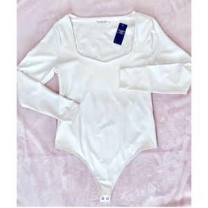 A&F Long-Sleeve Double Layered Seamless Fabric Sweetheart Bodysuit